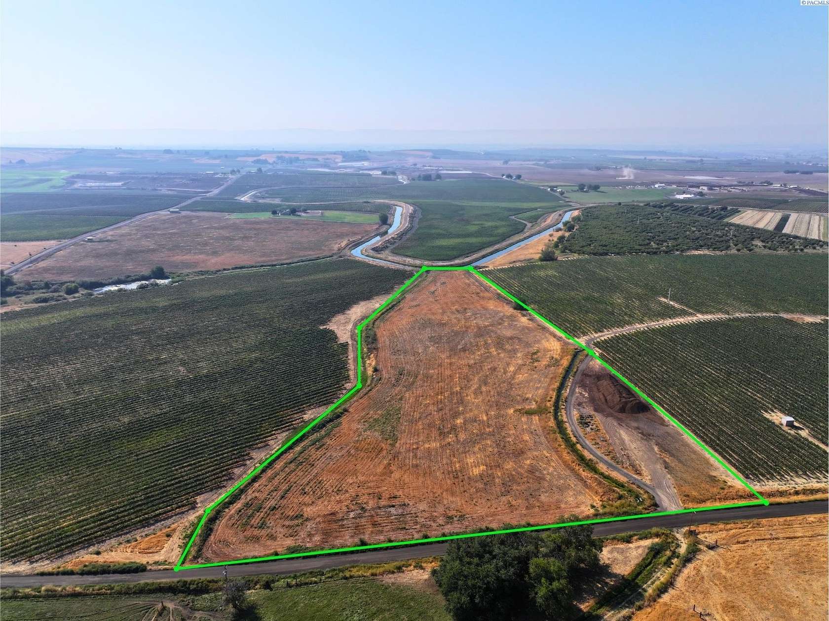 10.5 Acres of Land for Sale in Sunnyside, Washington