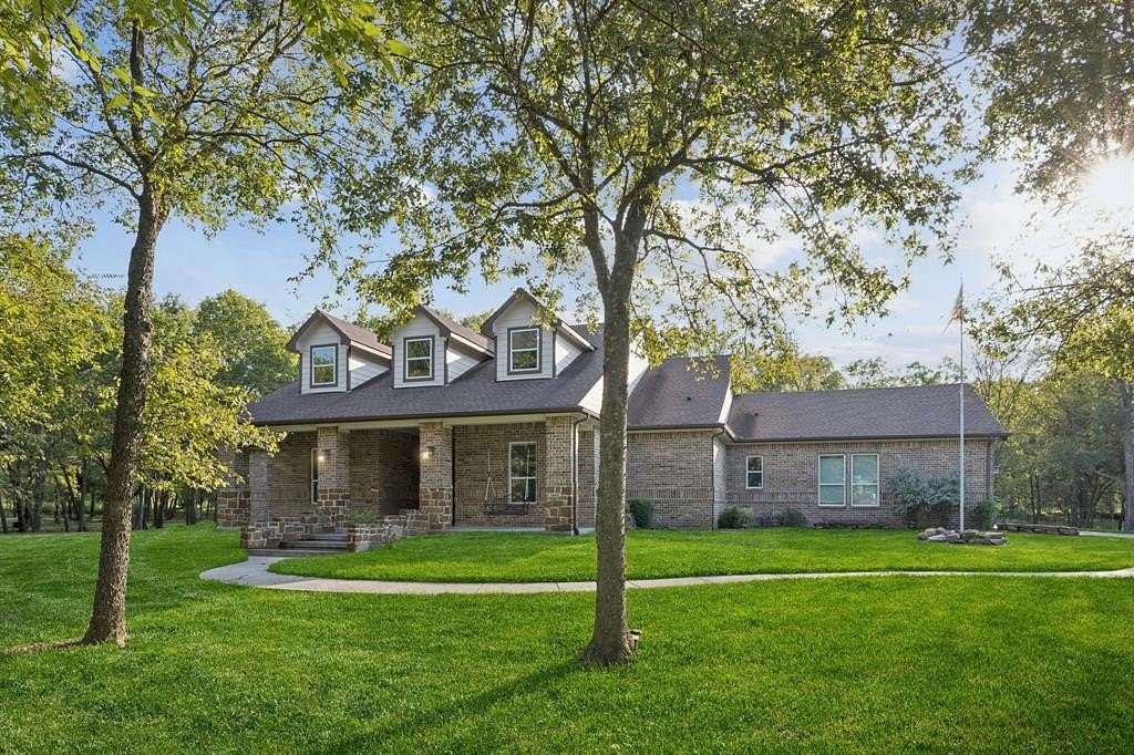 3.4 Acres of Residential Land with Home for Sale in Royse City, Texas