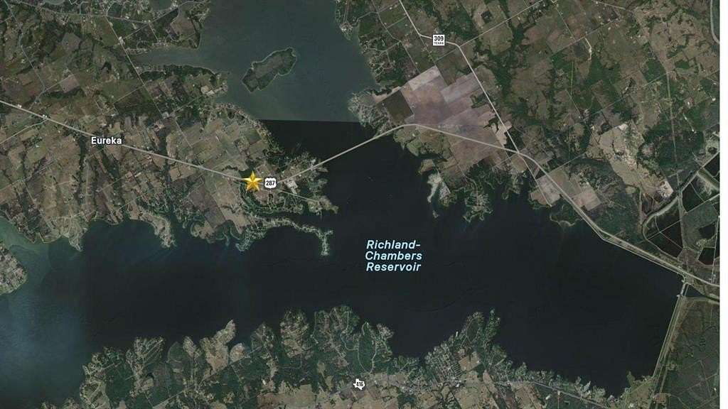 1 Acre of Land for Sale in Corsicana, Texas