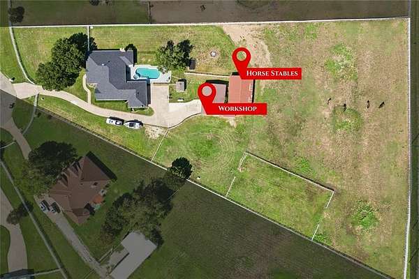 2.75 Acres of Residential Land with Home for Sale in Fort Worth, Texas