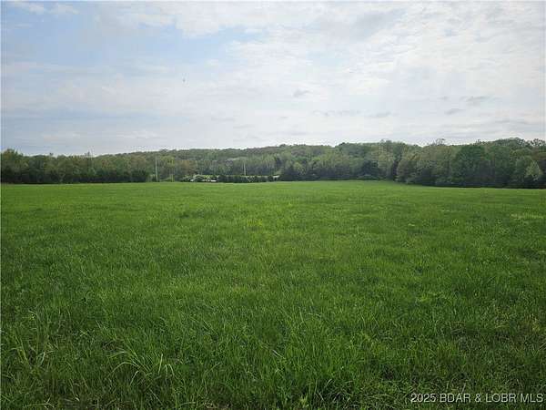 10 Acres of Residential Land for Sale in Eldon, Missouri