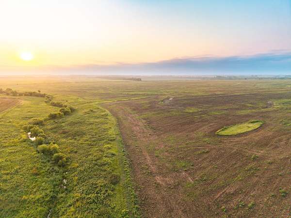 118 Acres of Recreational Land & Farm for Sale in South Haven, Kansas