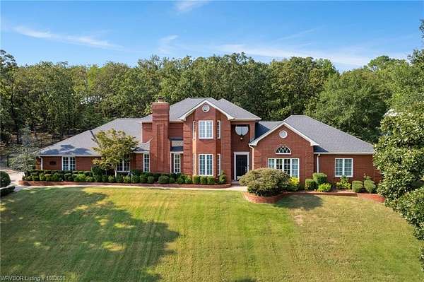 1.5 Acres of Residential Land with Home for Sale in Fort Smith, Arkansas