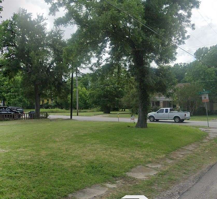 0.18 Acres of Residential Land for Sale in Greenville, Texas