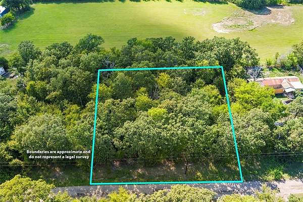 1 Acre of Residential Land for Sale in Emory, Texas