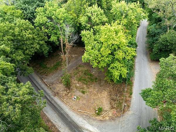 0.35 Acres of Residential Land for Sale in Riverview, Missouri