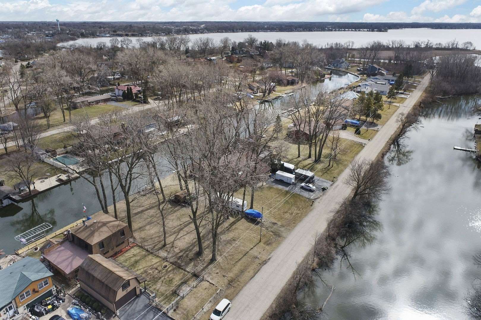 0.18 Acres of Residential Land for Sale in McHenry, Illinois