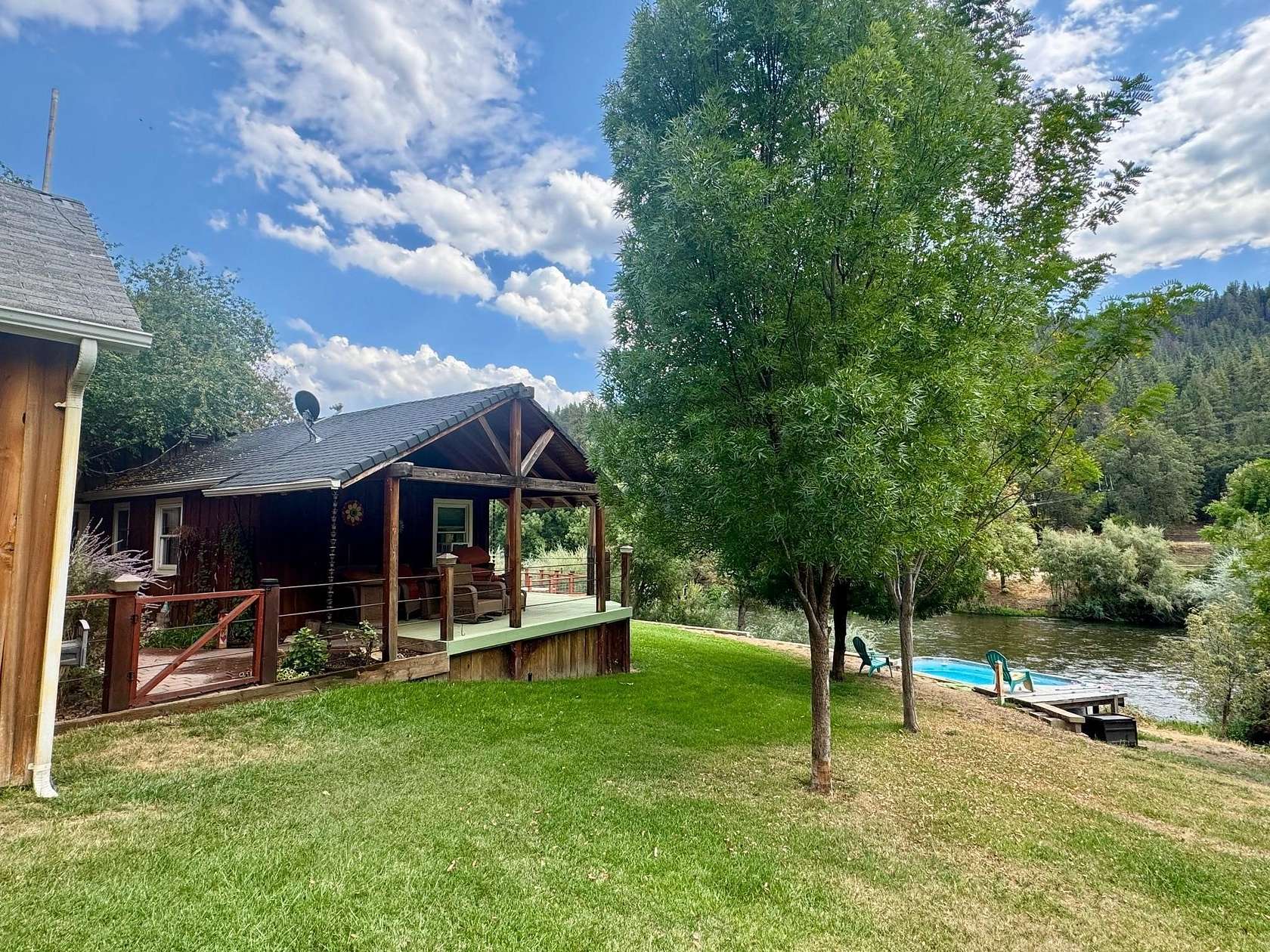 65 Acres of Land with Home for Sale in Horse Creek, California