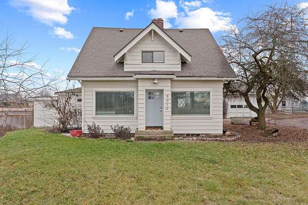 5 Acres of Residential Land with Home for Sale in Spokane, Washington