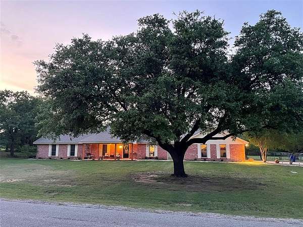 2.13 Acres of Residential Land with Home for Sale in Stephenville, Texas