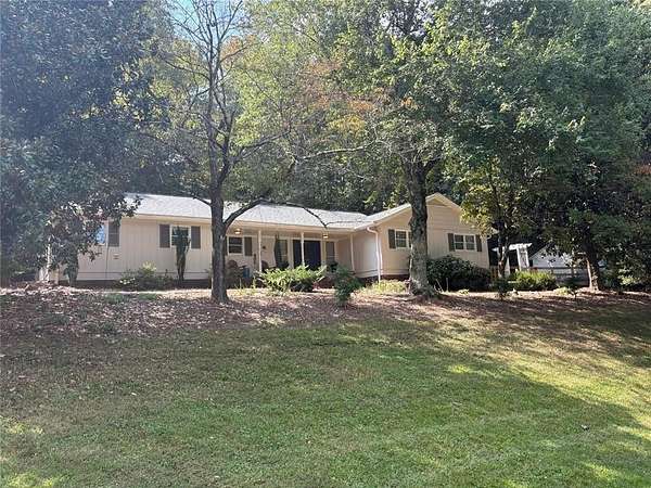 1.5 Acres of Residential Land with Home for Sale in Marietta, Georgia