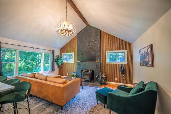 3.1 Acres of Residential Land with Home for Sale in Dover, Vermont