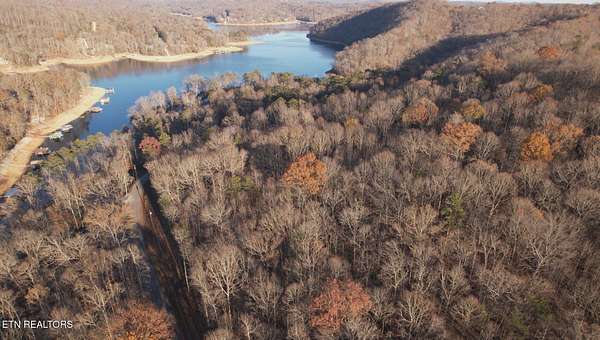 0.32 Acres of Residential Land for Sale in Jacksboro, Tennessee