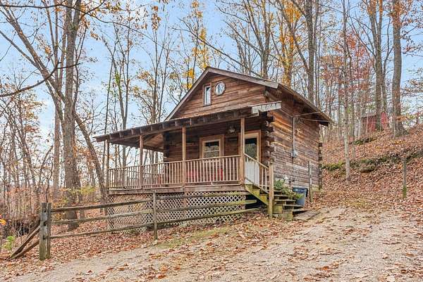 0.62 Acres of Residential Land with Home for Sale in Stanton, Kentucky