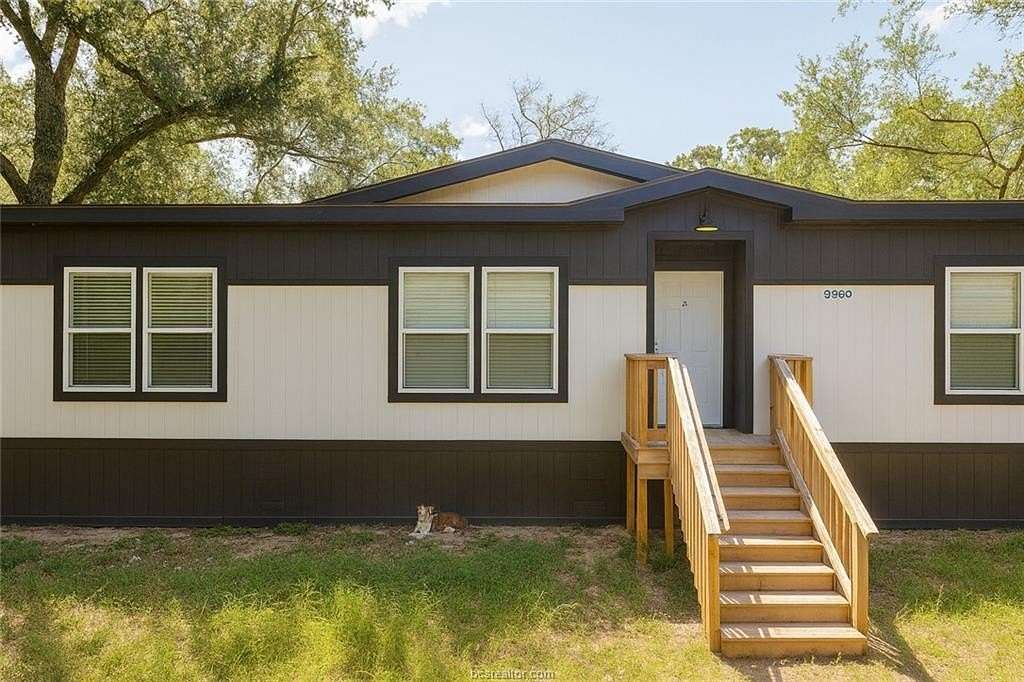 3.53 Acres of Residential Land with Home for Sale in Caldwell, Texas