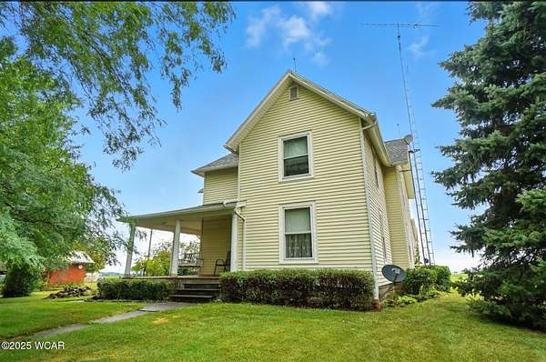 4 Acres of Residential Land with Home for Sale in Bluffton, Ohio