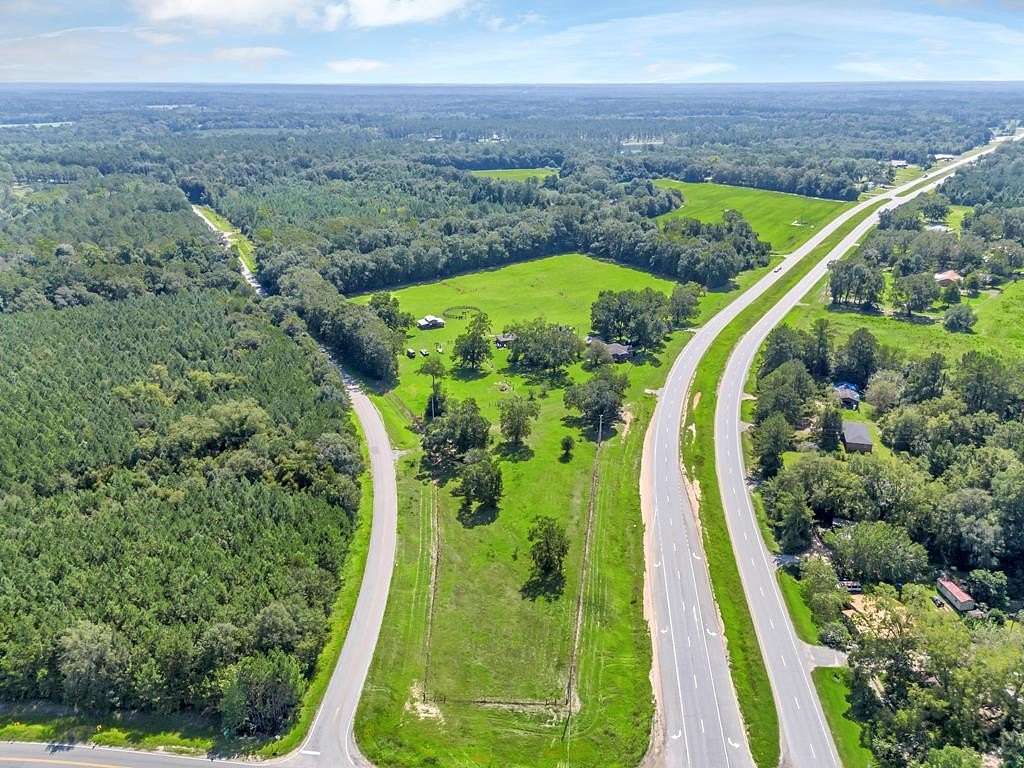 12 Acres of Land with Home for Sale in Attapulgus, Georgia