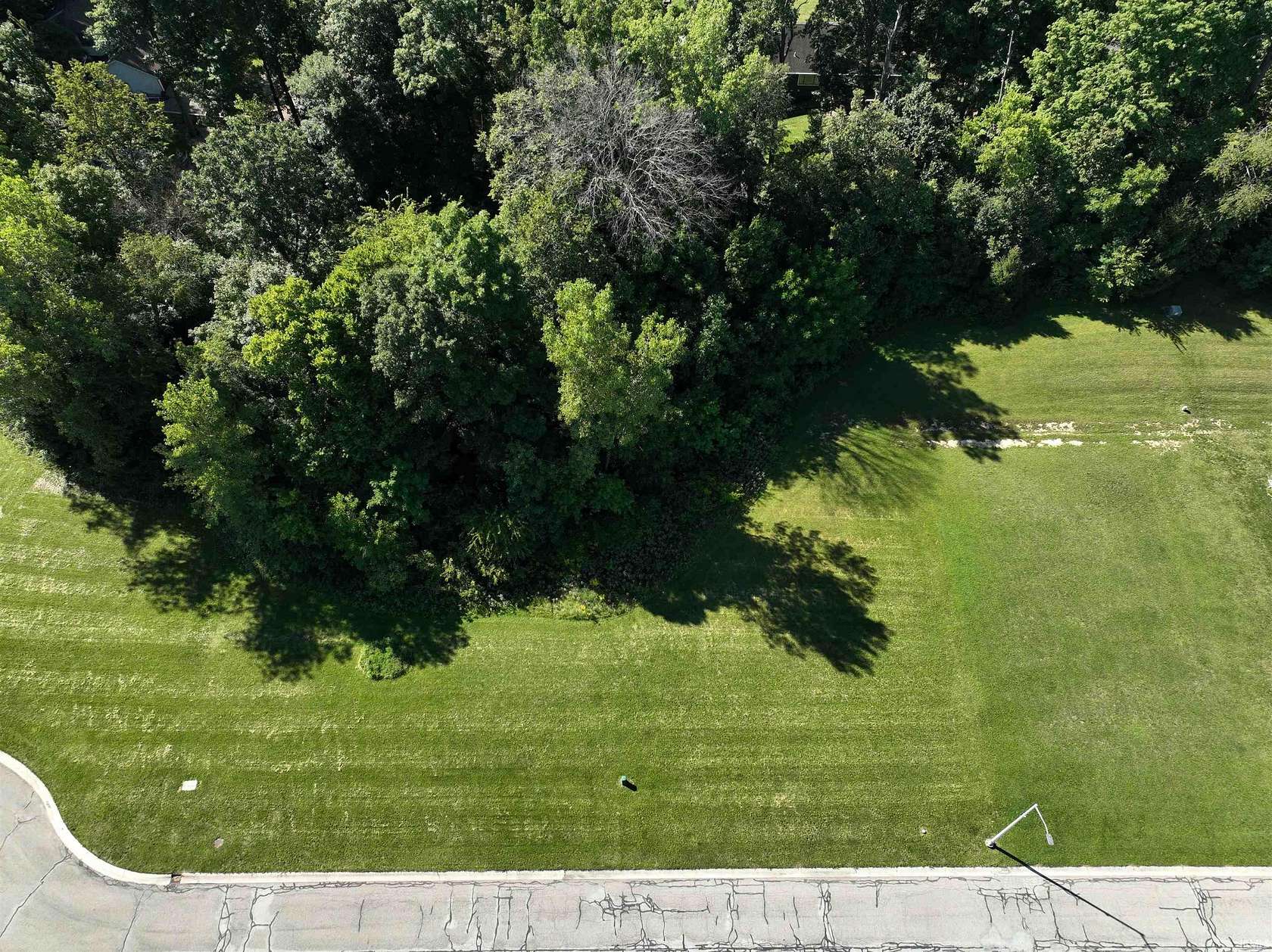 0.37 Acres of Residential Land for Sale in Albion, Indiana