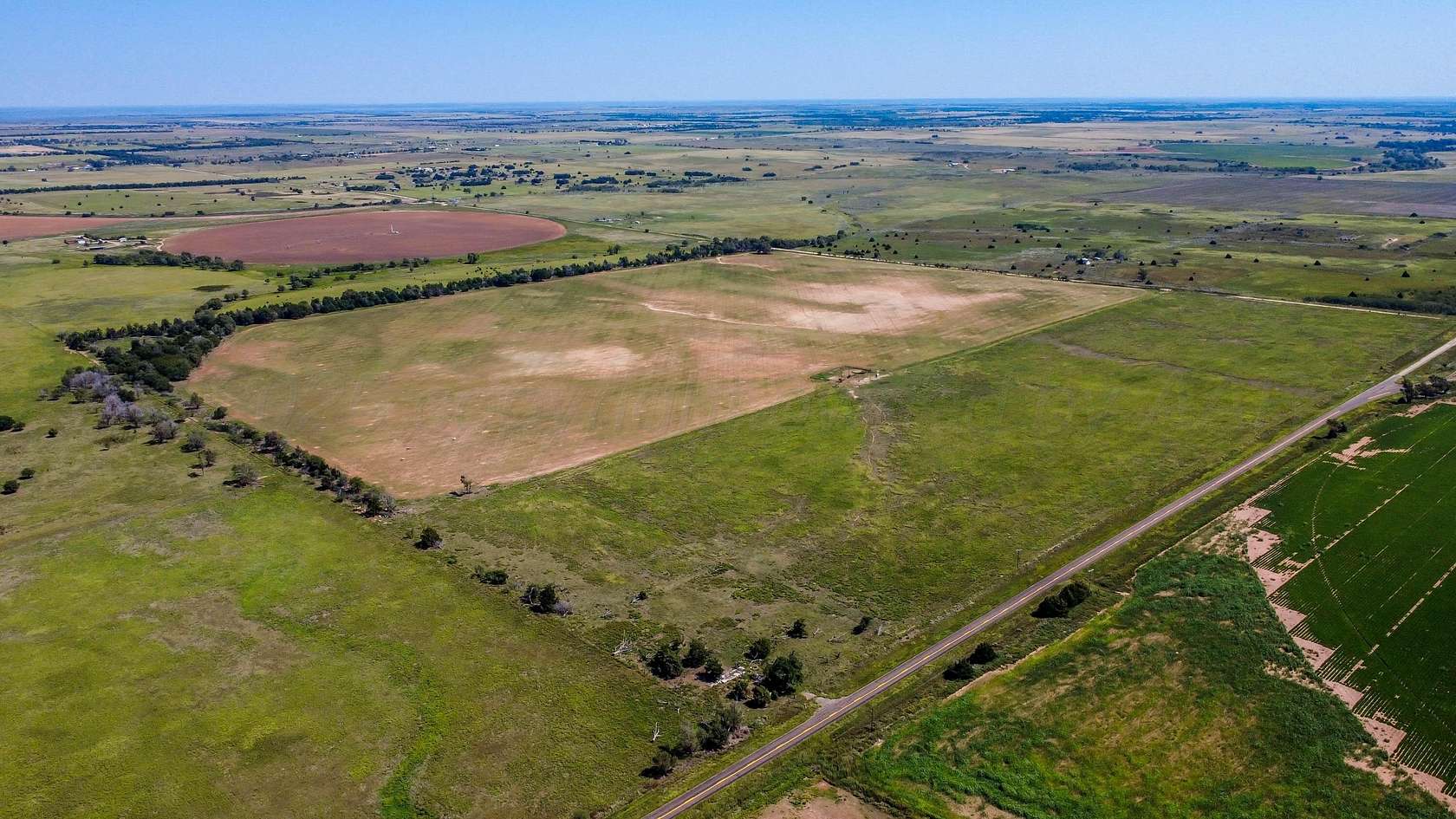 160 Acres of Land for Sale in McLean, Texas