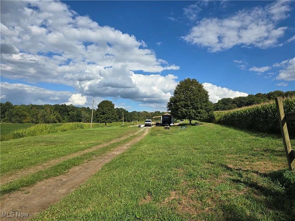 4 Acres of Residential Land for Sale in Mount Perry, Ohio