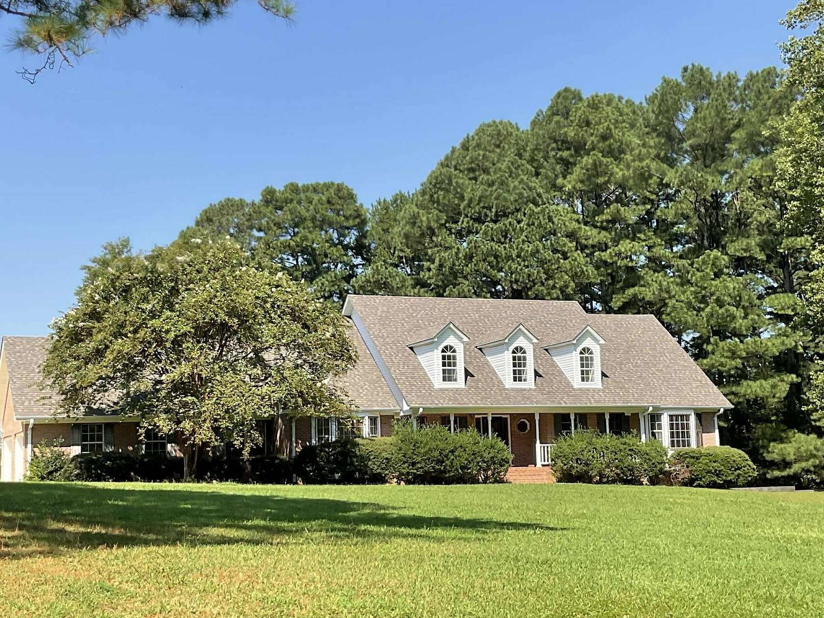 2 Acres of Residential Land with Home for Sale in Cullman, Alabama