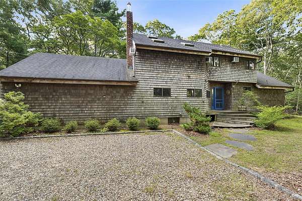 3.1 Acres of Residential Land with Home for Sale in East Hampton, New York