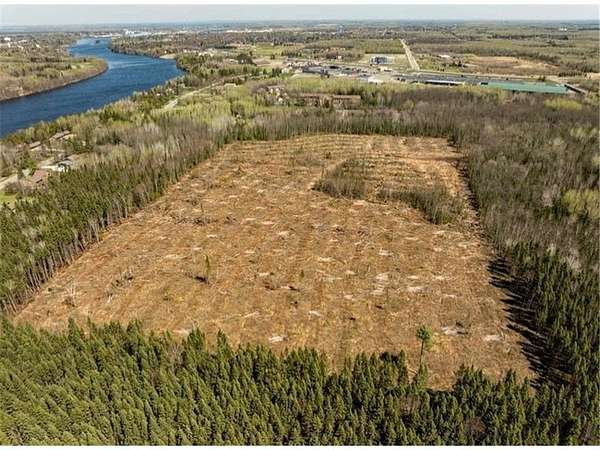 25 Acres of Land for Sale in International Falls, Minnesota