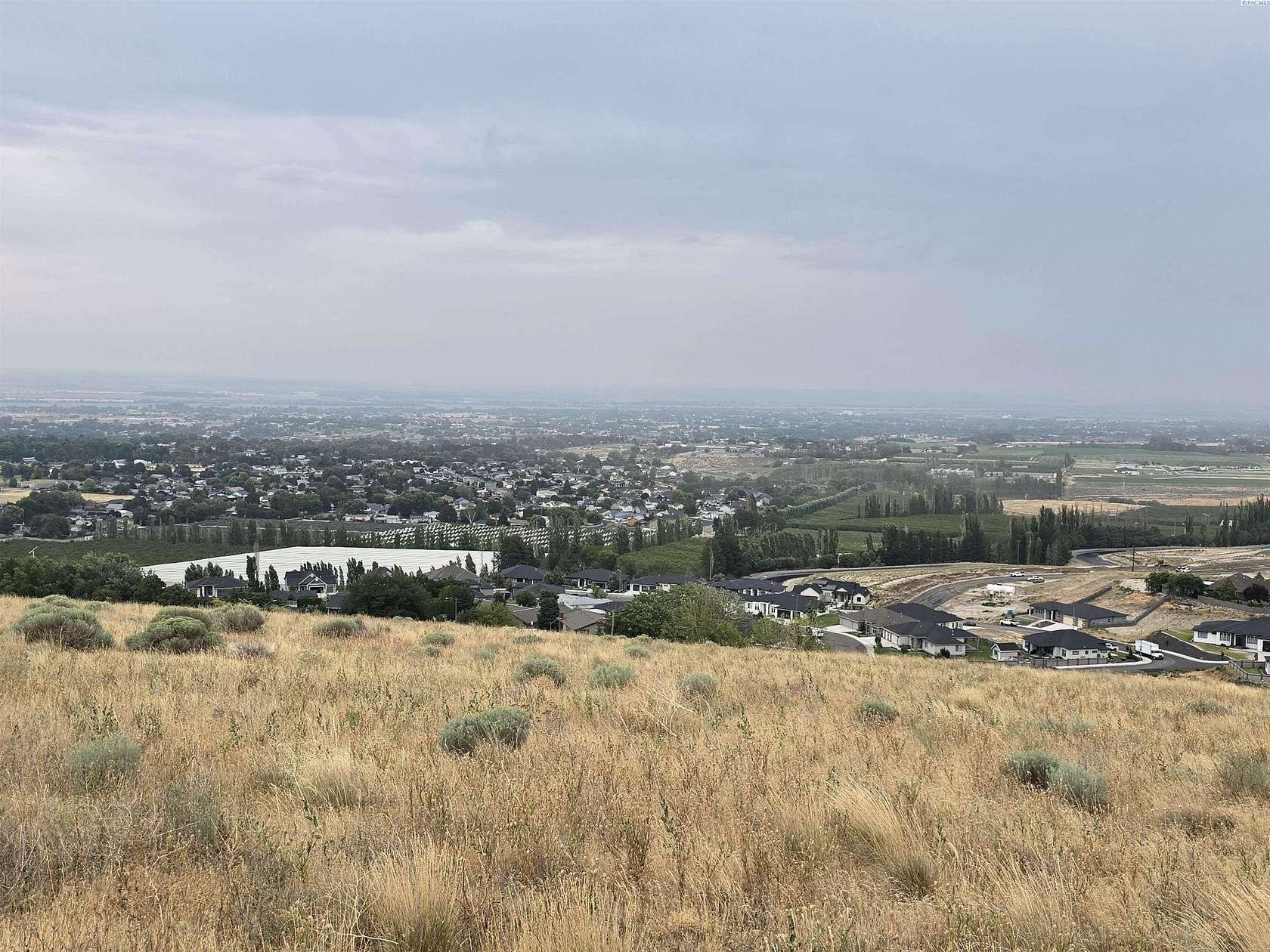 12.4 Acres of Land for Sale in Kennewick, Washington