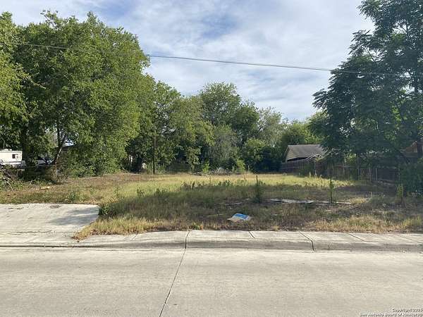 0.22 Acres of Improved Residential Land for Sale in San Antonio, Texas
