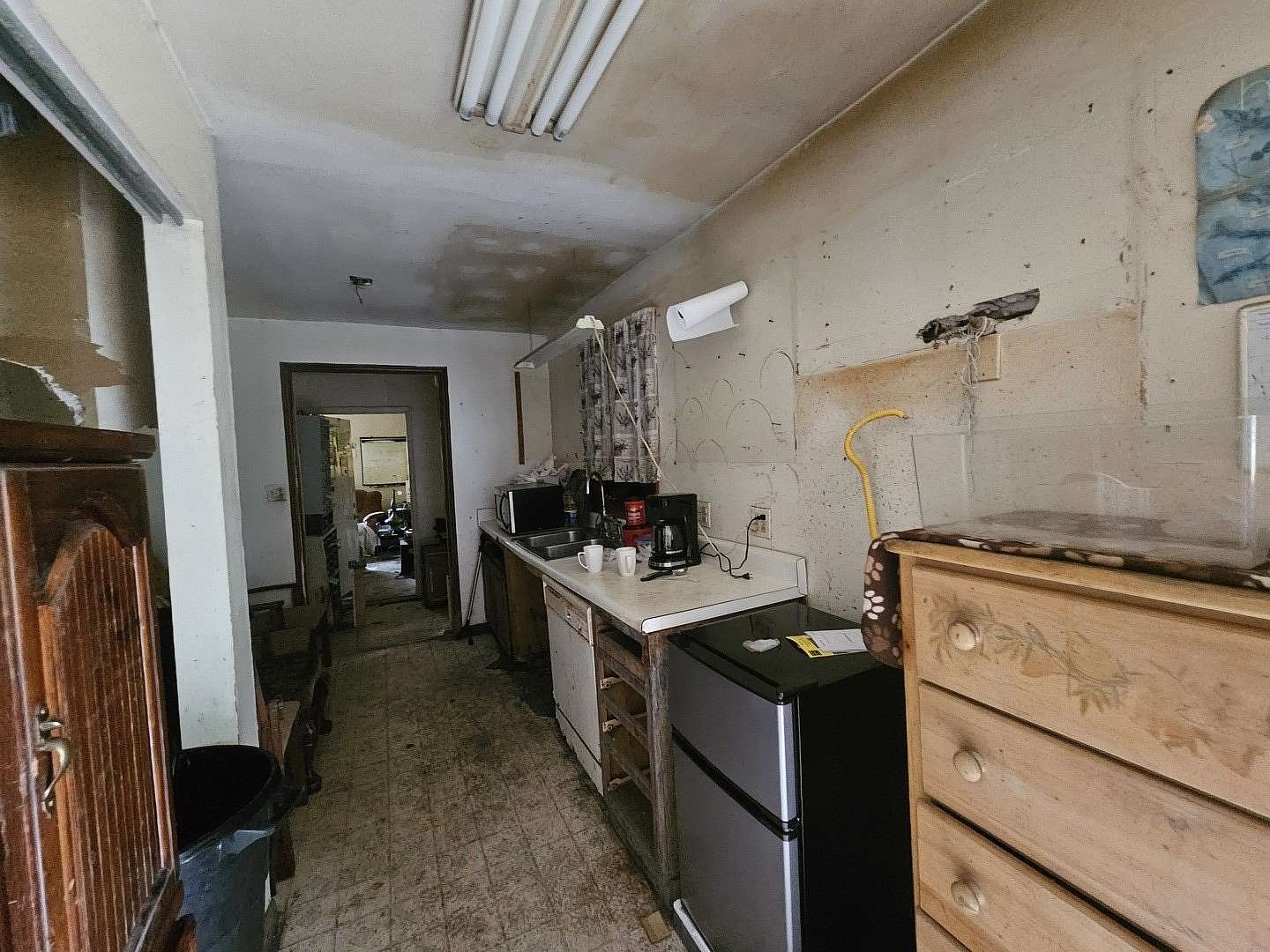 2 Acres of Residential Land with Home for Sale in Zion, Illinois