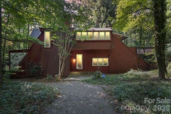 5 Acres of Residential Land with Home for Sale in Matthews, North Carolina