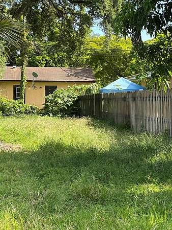 0.08 Acres of Mixed-Use Land for Sale in Hollywood, Florida