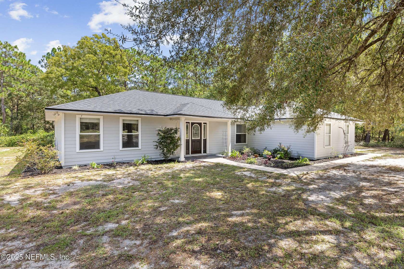 2 Acres of Residential Land with Home for Sale in Keystone Heights, Florida