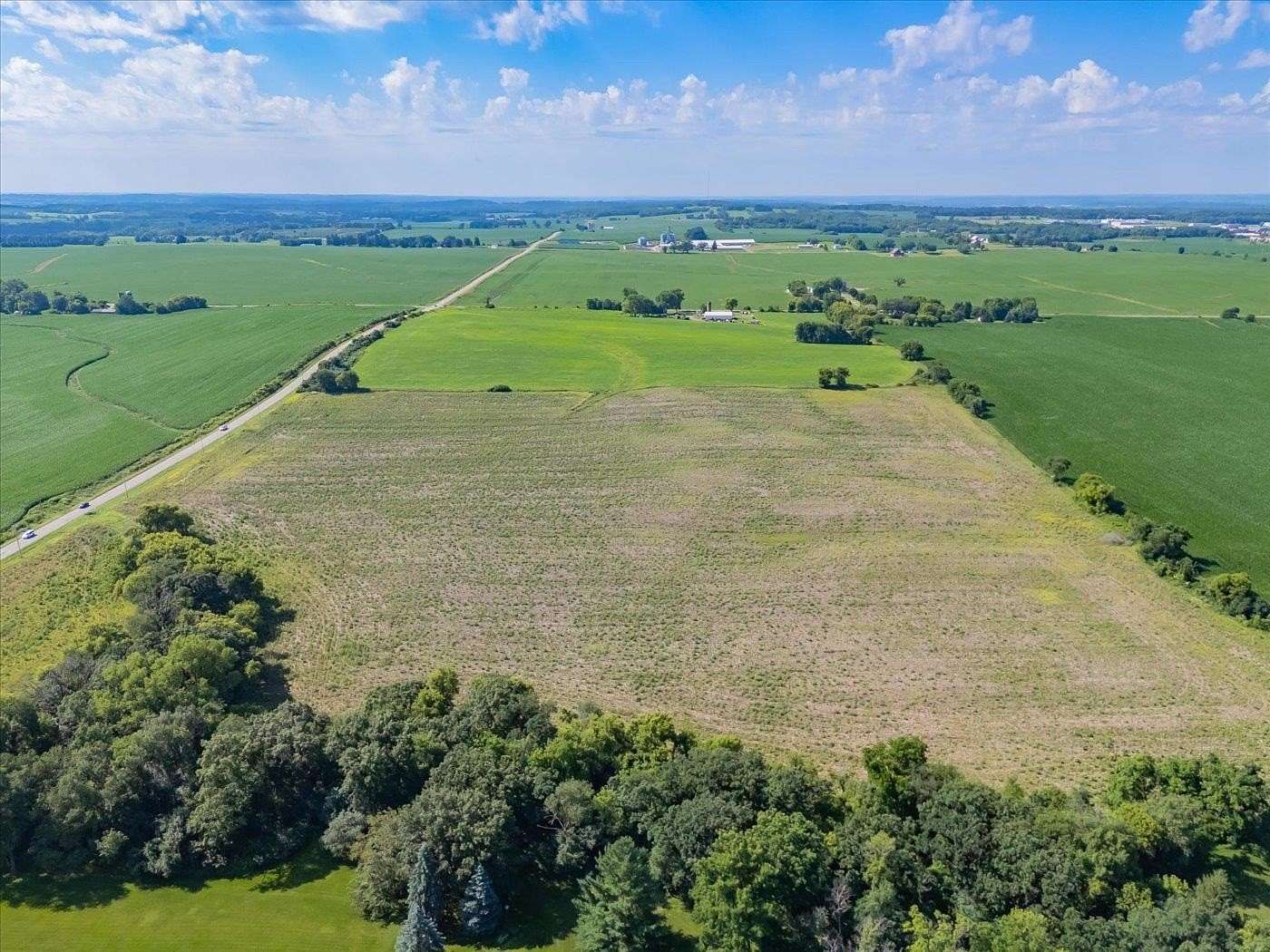 1.28 Acres of Residential Land for Sale in Verona, Wisconsin - LandSearch