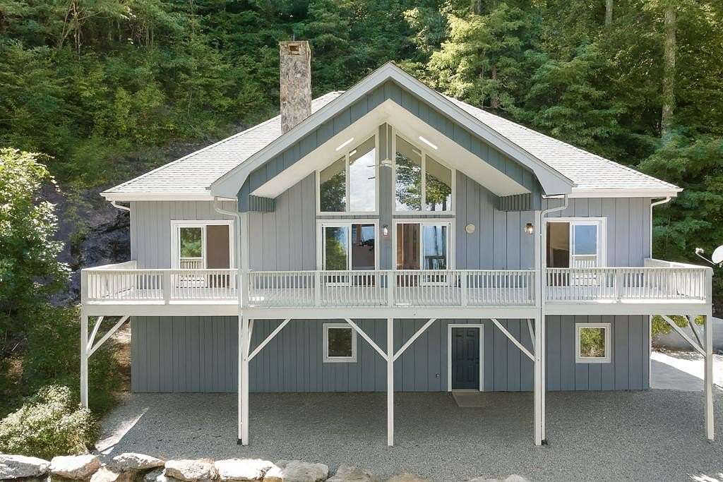 15.6 Acres of Recreational Land with Home for Sale in Franklin, North Carolina