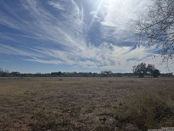 2.5 Acres of Residential Land for Sale in Atascosa, Texas
