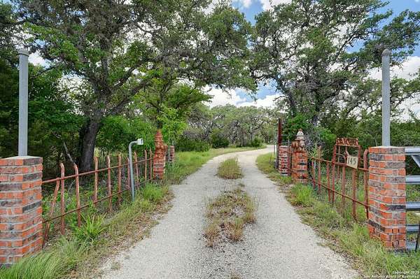 9 Acres of Residential Land for Sale in Boerne, Texas
