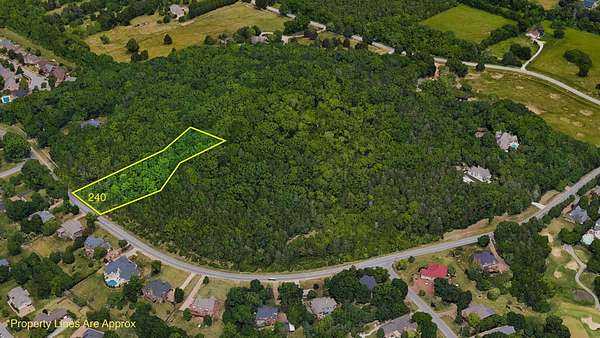 2 Acres of Residential Land for Sale in Franklin, Tennessee