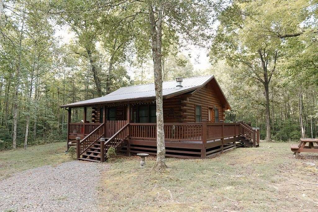 4.26 Acres of Residential Land with Home for Sale in McCaysville, Georgia