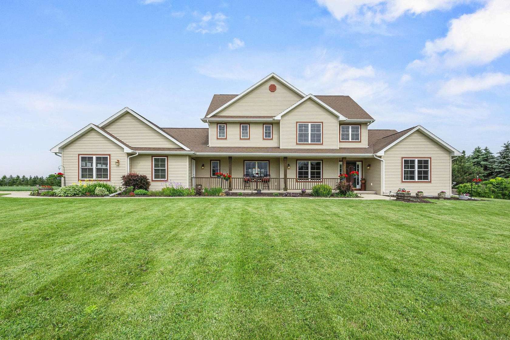 21.6 Acres of Recreational Land with Home for Sale in De Pere, Wisconsin