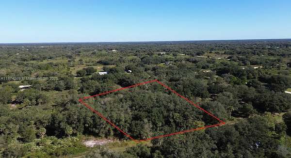 1.25 Acres of Residential Land for Sale in Okeechobee, Florida