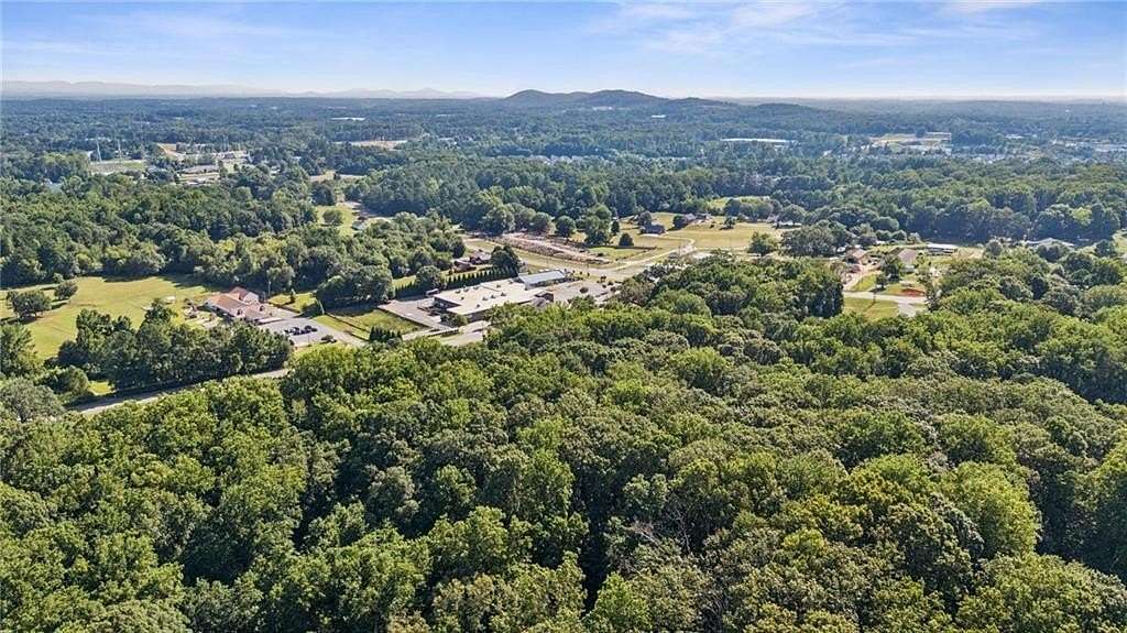 1.37 Acres of Residential Land for Sale in Cumming, Georgia
