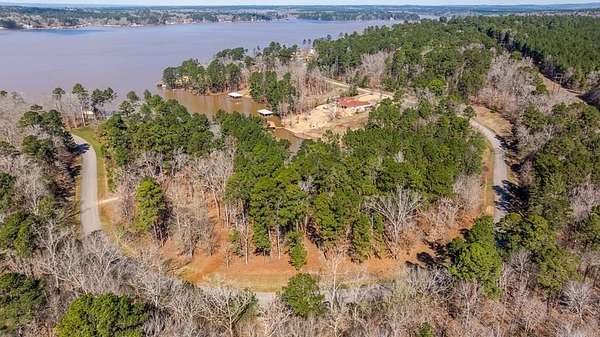 2.16 Acres of Residential Land for Sale in Nacogdoches, Texas