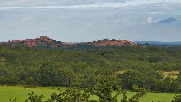 20.1 Acres of Agricultural Land for Sale in Fredonia, Texas
