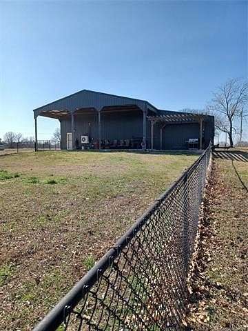 4.5 Acres of Residential Land with Home for Sale in Eufaula, Oklahoma