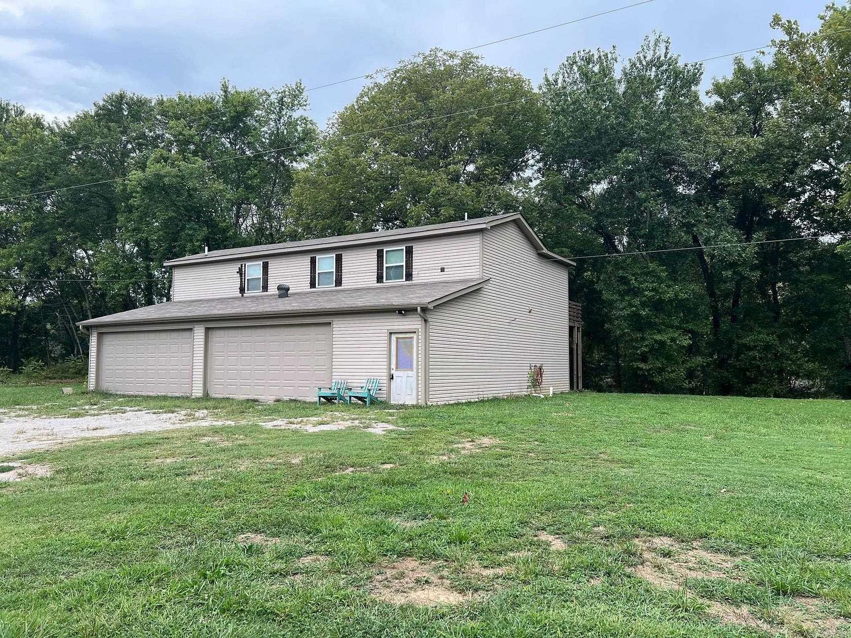 30.5 Acres of Land with Home for Sale in Pangburn, Arkansas