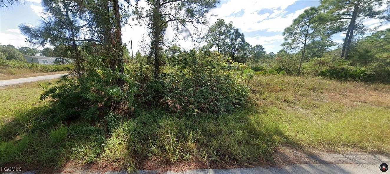 0.25 Acres of Residential Land for Sale in Lehigh Acres, Florida