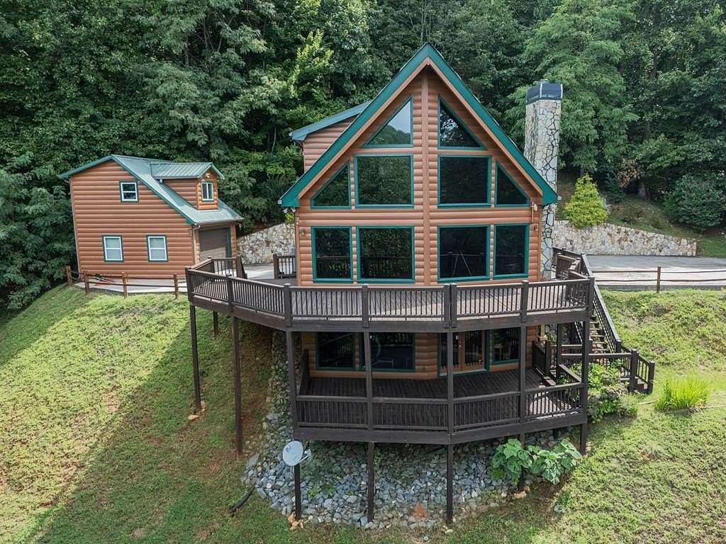 15.9 Acres of Land with Home for Sale in Ellijay, Georgia
