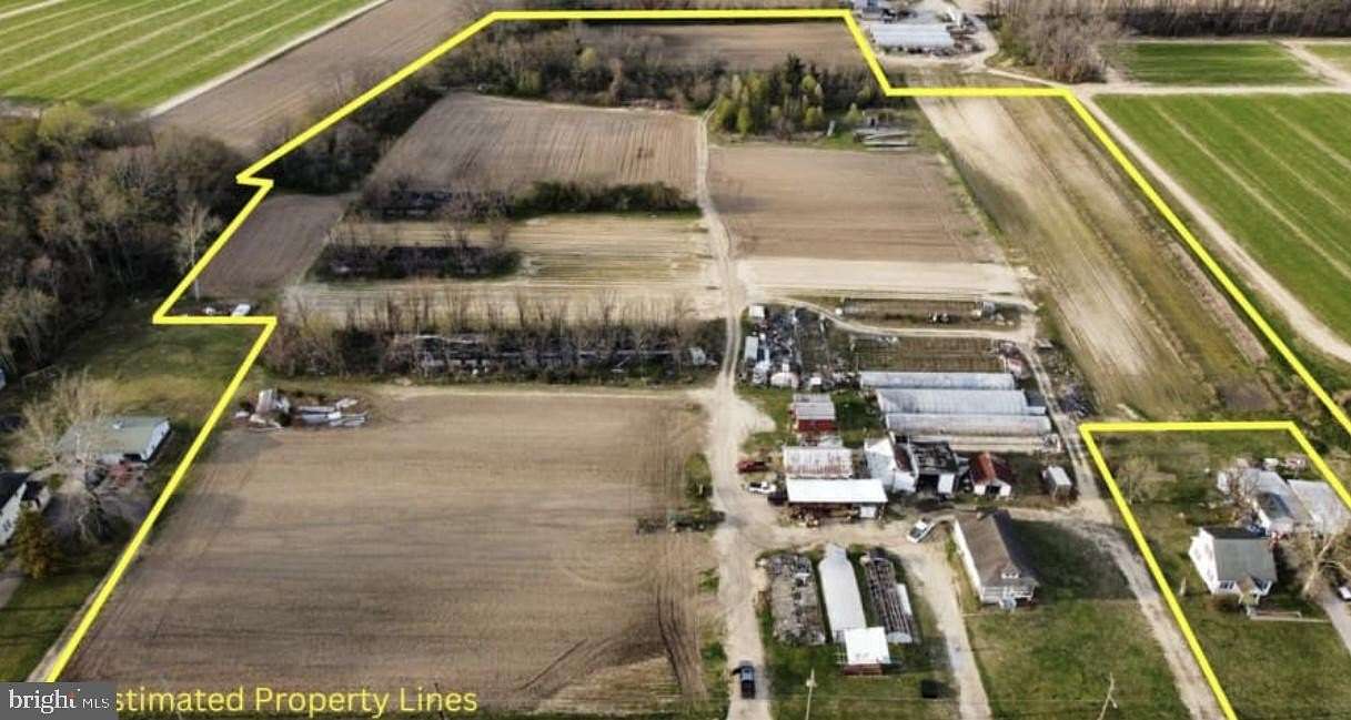 17 Acres of Land with Home for Sale in Vineland, New Jersey