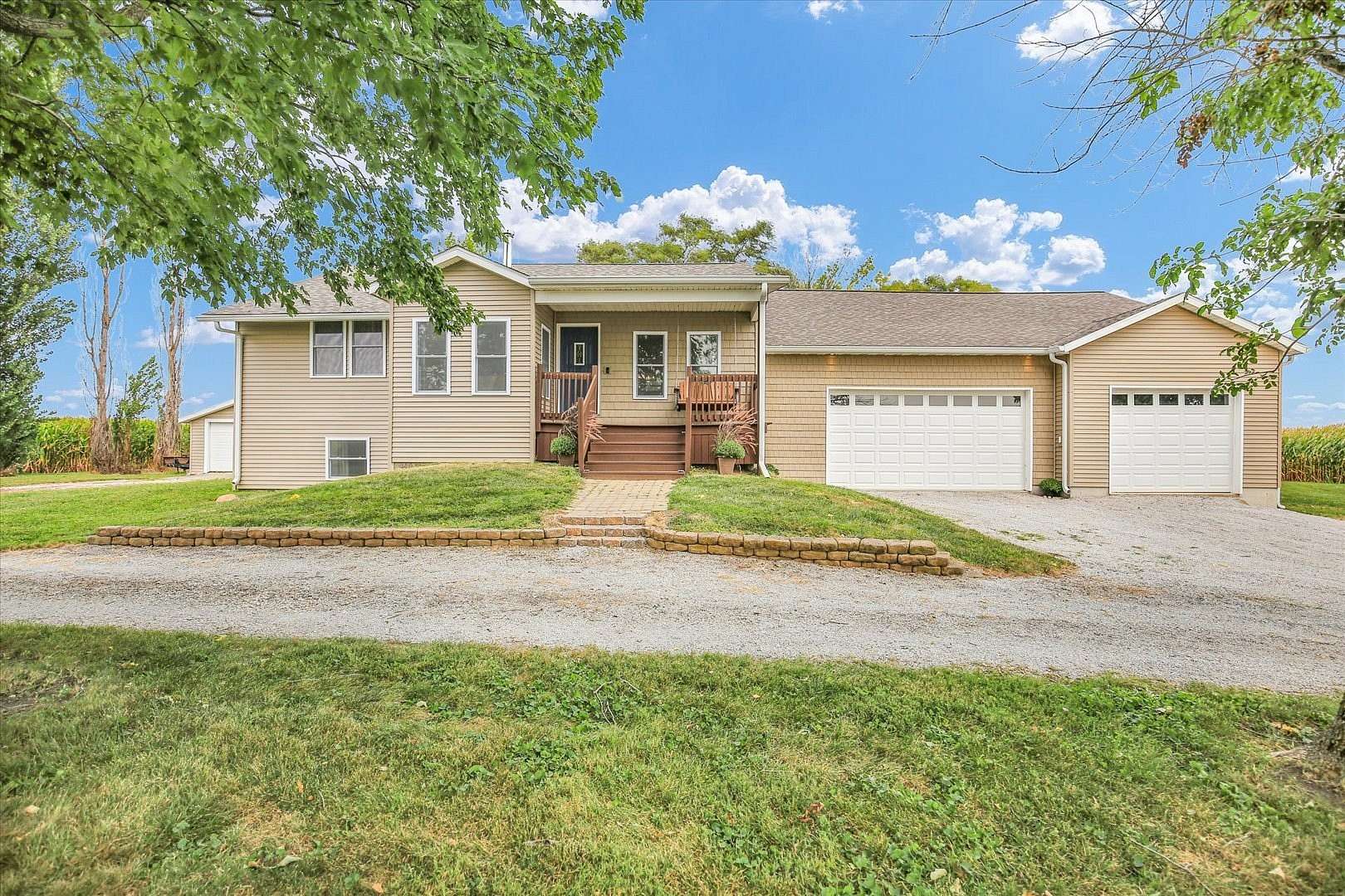 2 Acres of Residential Land with Home for Sale in Tuscola, Illinois